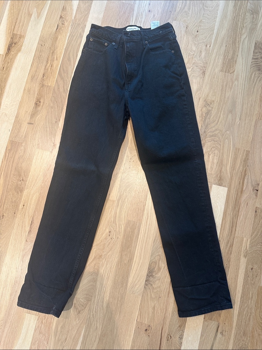 Abercrombie & Fitch Women's Black Relaxed Jeans